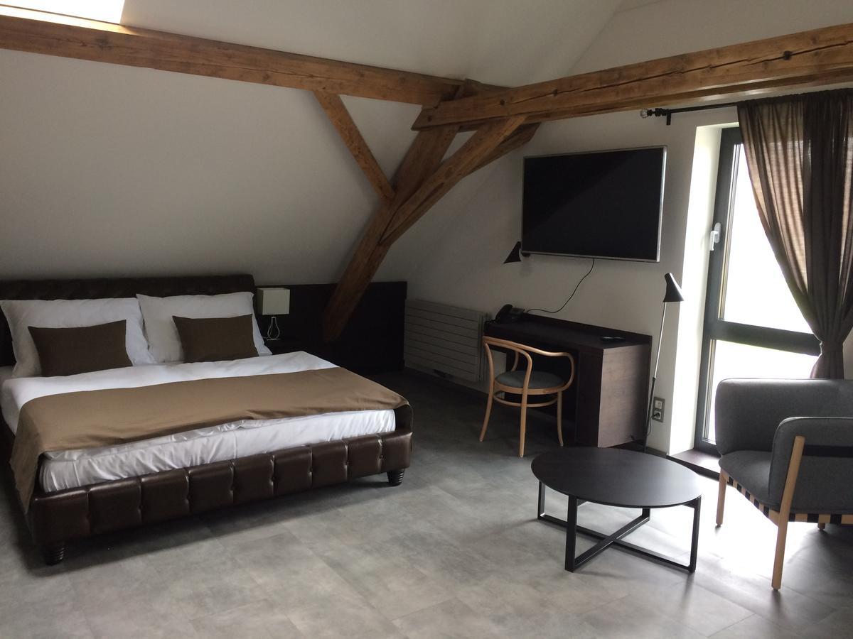 Hotel Panstvi Dlouha Lhota Екстер'єр фото