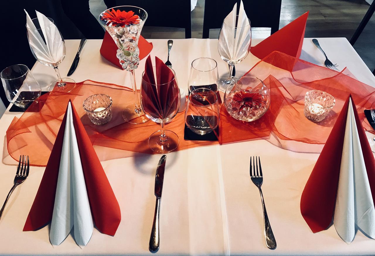 Hotel Panstvi Dlouha Lhota Екстер'єр фото