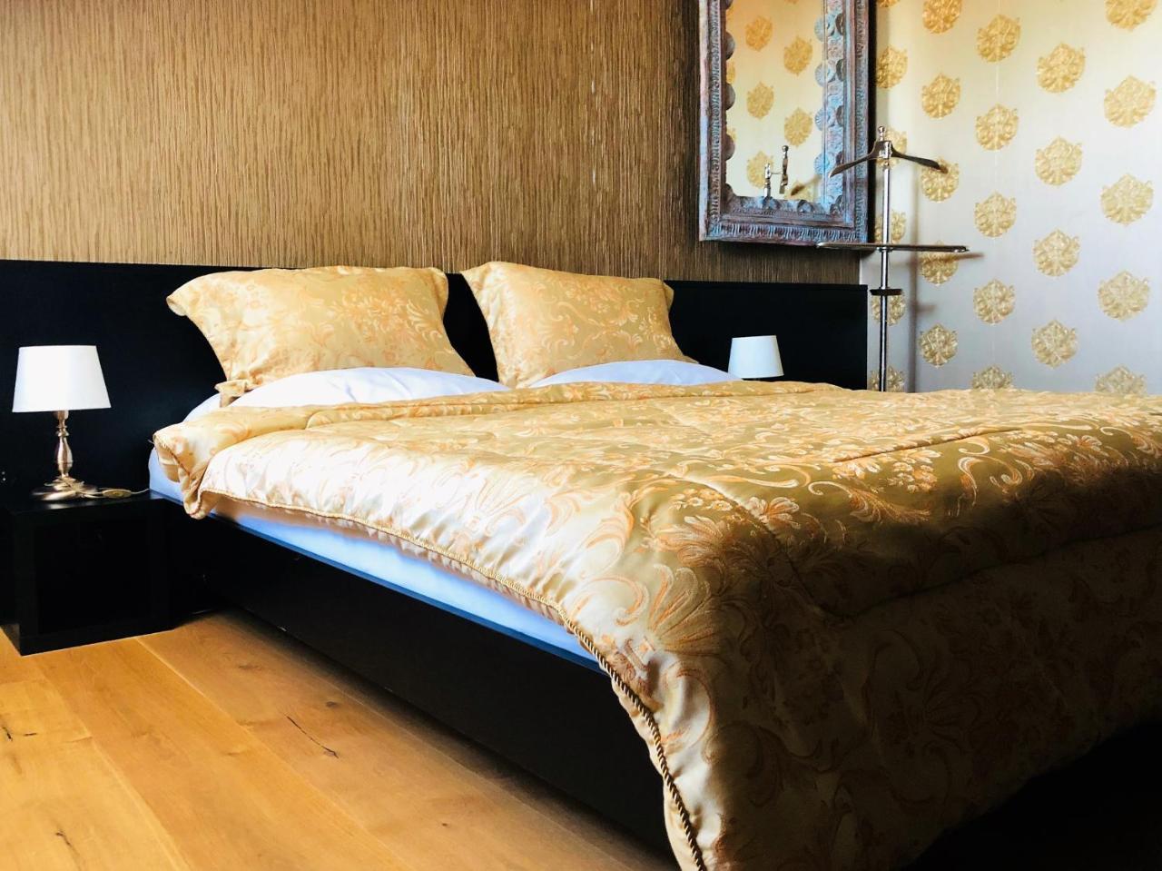 Hotel Panstvi Dlouha Lhota Екстер'єр фото